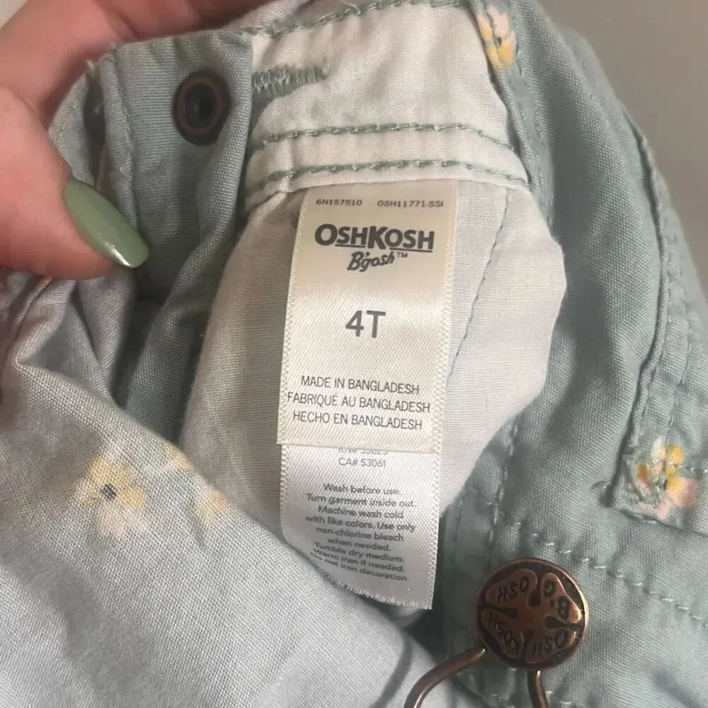 ✨OshKosh B'gosh® Toddler Girls Green Floral Sz 4T Shortall✨